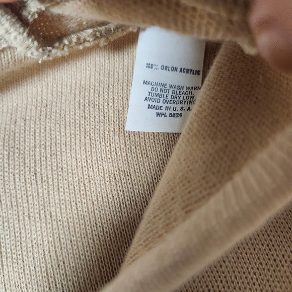 Pinnacle Made in USA Beige Knit V-Neck Sweater Men's XL Vintage 70s-80s - Picture 3 of 7